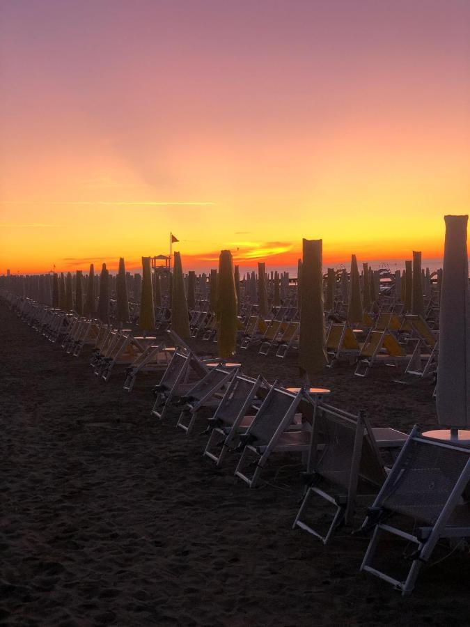 Hotel Savoia Lido di Jesolo Exterior photo